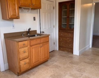 20 E Main Street - Photo Thumbnail 7