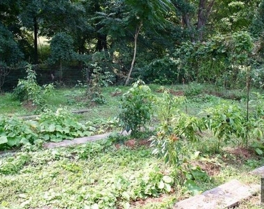 105 Osborne Avenue - Photo Thumbnail 12