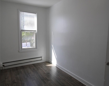 159 N Main Street - Photo Thumbnail 2