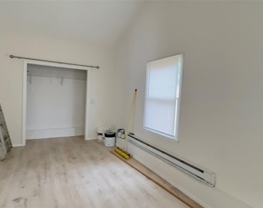 15 Huron Street - Photo Thumbnail 4
