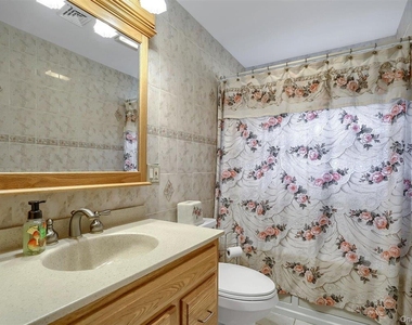 25 Emily Lane - Photo Thumbnail 17