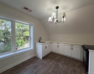 55 Bona Ventura Avenue - Photo Thumbnail 7