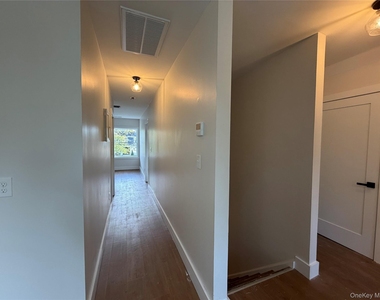 55 Bona Ventura Avenue - Photo Thumbnail 6