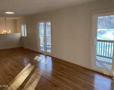 1167 Maple Hill Road - Photo Thumbnail 10
