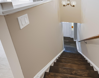 56 Van Buren Street - Photo Thumbnail 14