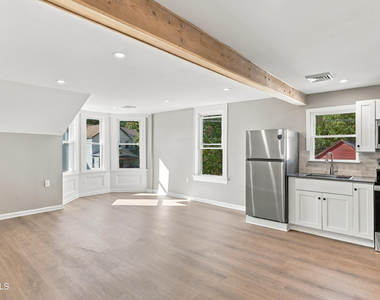 56 Van Buren Street - Photo Thumbnail 3