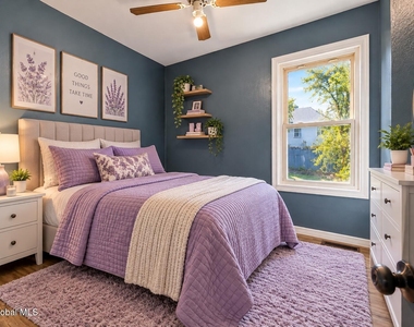 609 Crane Street - Photo Thumbnail 7