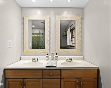43 William Street - Photo Thumbnail 18