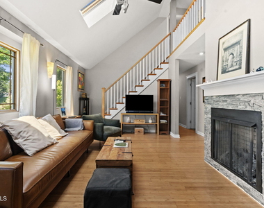 43 William Street - Photo Thumbnail 12