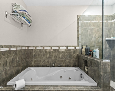 43 William Street - Photo Thumbnail 19
