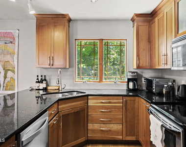 43 William Street - Photo Thumbnail 1