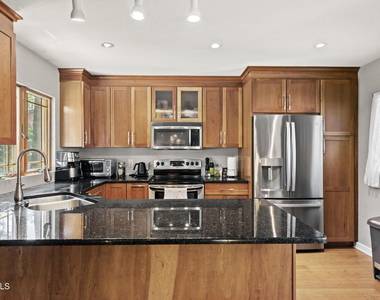 43 William Street - Photo Thumbnail 5