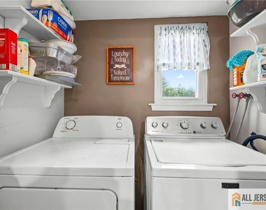 3 Eagle Court - Photo Thumbnail 15