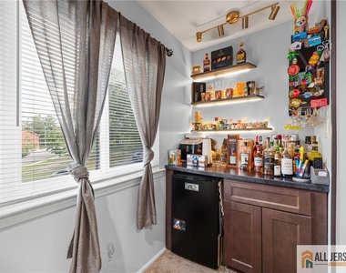 3 Eagle Court - Photo Thumbnail 18