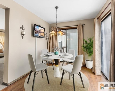 84 Diamond Lane - Photo Thumbnail 11