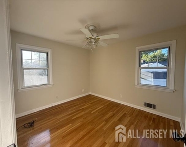 234 Oak Drive - Photo Thumbnail 9