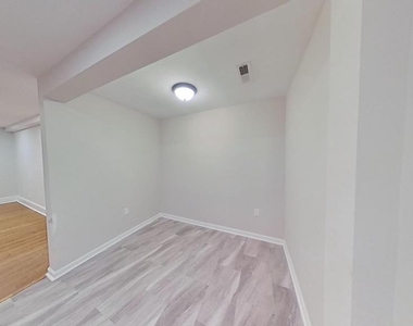 415 Virginia Avenue - Photo Thumbnail 5
