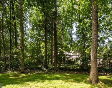 109 Butler Circle - Photo Thumbnail 35