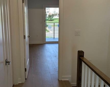 43510 Jefferson Park Street - Photo Thumbnail 13