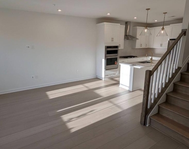 43510 Jefferson Park Street - Photo Thumbnail 30