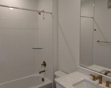 43510 Jefferson Park Street - Photo Thumbnail 12