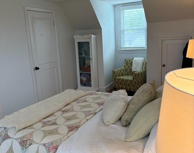 411 S 11th Street - Photo Thumbnail 20