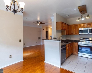 1600 Spring Gate Drive - Photo Thumbnail 8