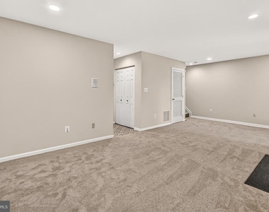 6251 Harbin Drive - Photo Thumbnail 35