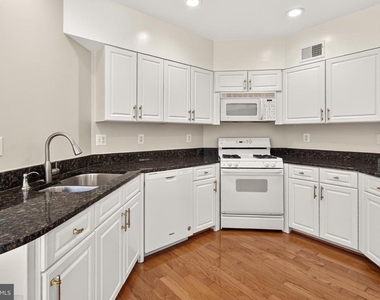 6251 Harbin Drive - Photo Thumbnail 15
