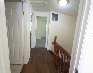 6044 Chicory Place - Photo Thumbnail 15