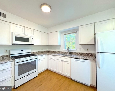 13229 Ladybank Lane - Photo Thumbnail 18