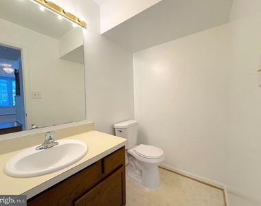 13229 Ladybank Lane - Photo Thumbnail 12