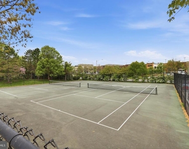 13002 Park Crescent Circle - Photo Thumbnail 28