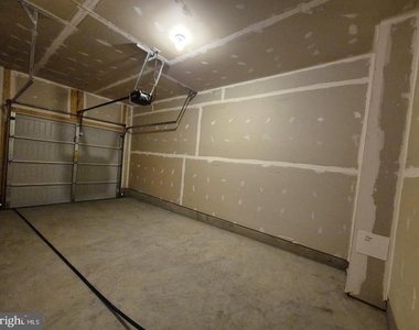 141 Tigney - Photo Thumbnail 36