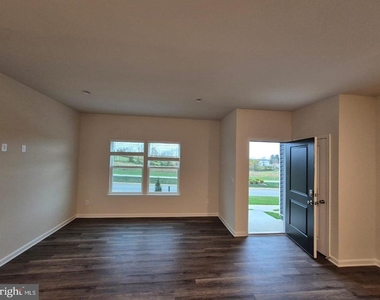 141 Tigney - Photo Thumbnail 4