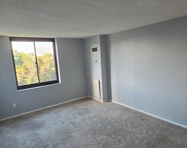 5500 Holmes Run Pkwy Parkway - Photo Thumbnail 19