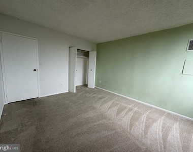 5500 Holmes Run Pkwy Parkway - Photo Thumbnail 4