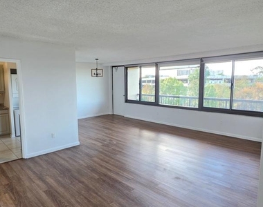 5500 Holmes Run Pkwy Parkway - Photo Thumbnail 16