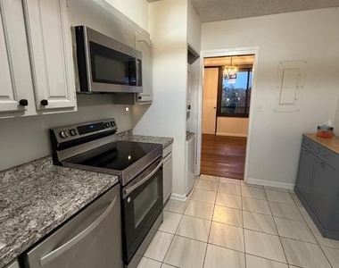 5500 Holmes Run Pkwy Parkway - Photo Thumbnail 7