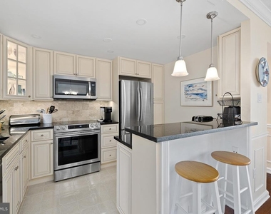6300 Stevenson Avenue - Photo Thumbnail 12