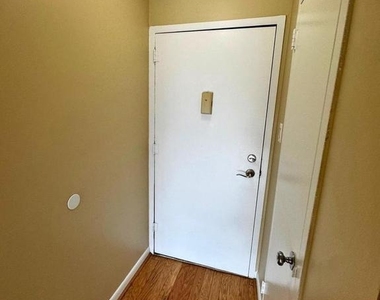 2500 N Van Dorn Street - Photo Thumbnail 2