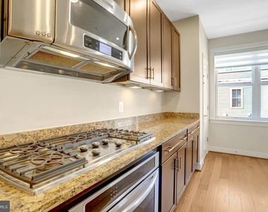 1418 Main Line Boulevard - Photo Thumbnail 28