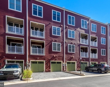 1418 Main Line Boulevard - Photo Thumbnail 17
