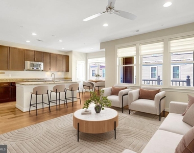 1418 Main Line Boulevard - Photo Thumbnail 2