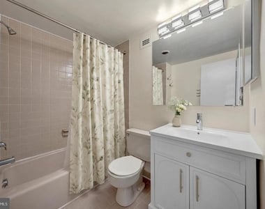 1200 Nash Street - Photo Thumbnail 24