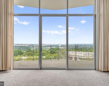 1200 Nash Street - Photo Thumbnail 6