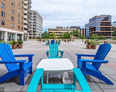 3800 Fairfax Drive - Photo Thumbnail 23