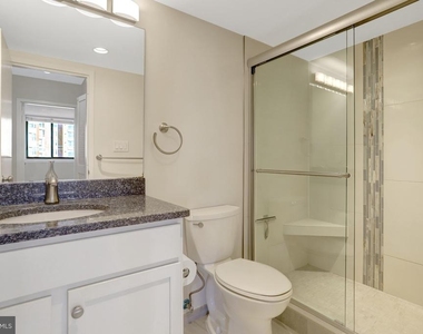 3800 Fairfax Drive - Photo Thumbnail 1