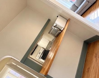 209 S West Street - Photo Thumbnail 1