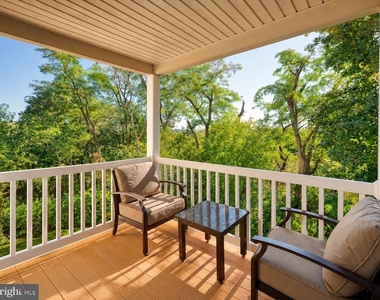 244 N 2nd Street - Photo Thumbnail 25